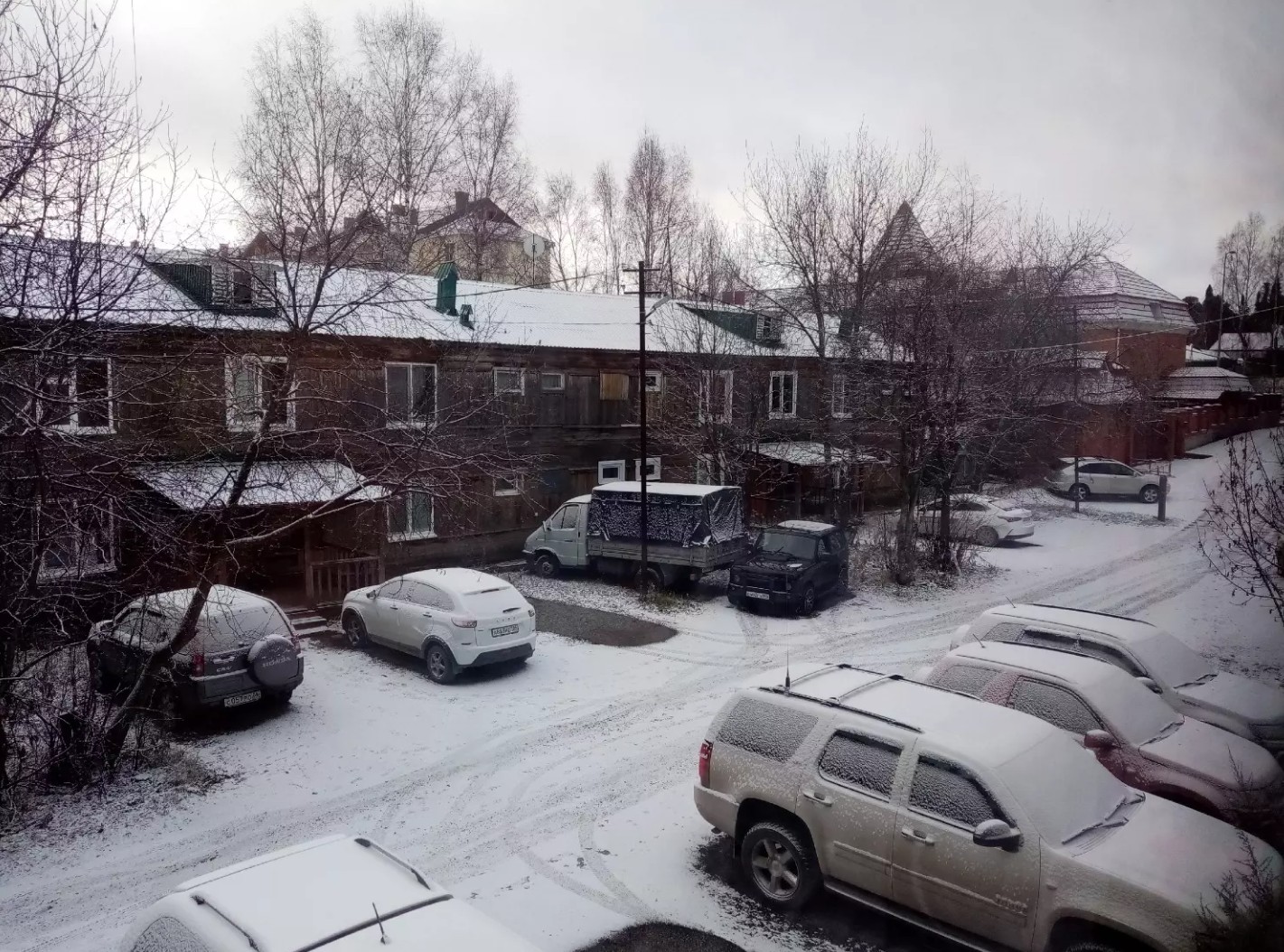 Снег в Ханты-Мансийске